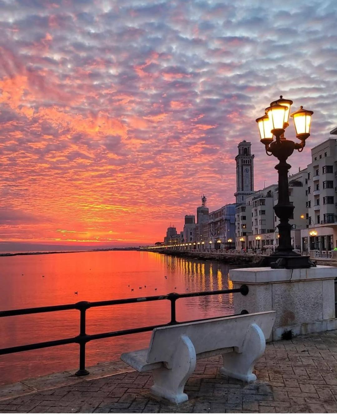 Appartamento D'Amar House Bari Esterno foto